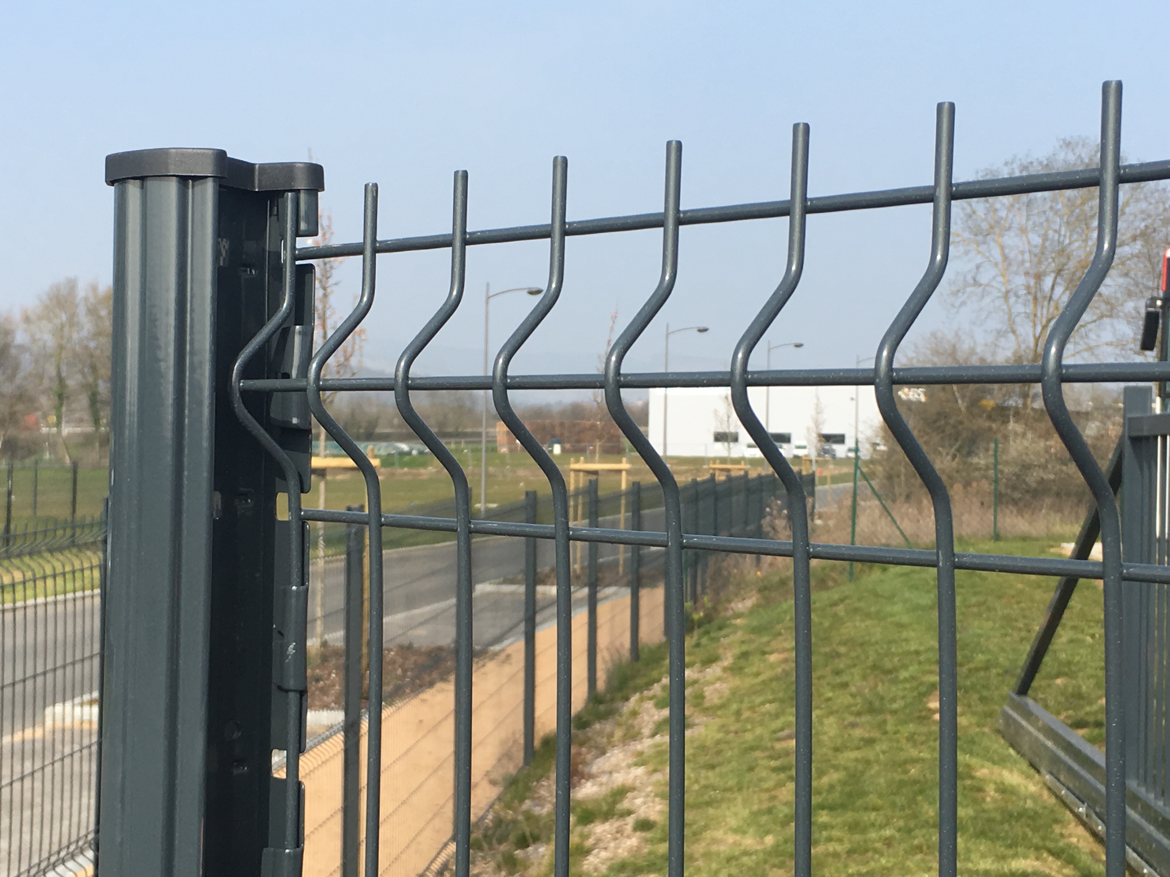Panneau de clôture rigide en fil de 4/5 mm Vert ou Gris